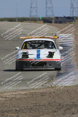 media/Oct-01-2023-24 Hours of Lemons (Sun) [[82277b781d]]/1045am (Outside Grapevine)/